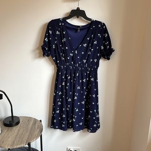 Aqua (Bloomingdales) Smocked Floral Fit and Flare Navy Dress - M - Short Sleeve